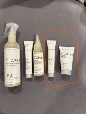 OLAPLEX No.3 Hair Perfector - bottles circled in orange